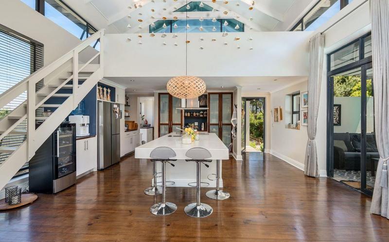 5 Bedroom Property for Sale in Hout Bay Western Cape